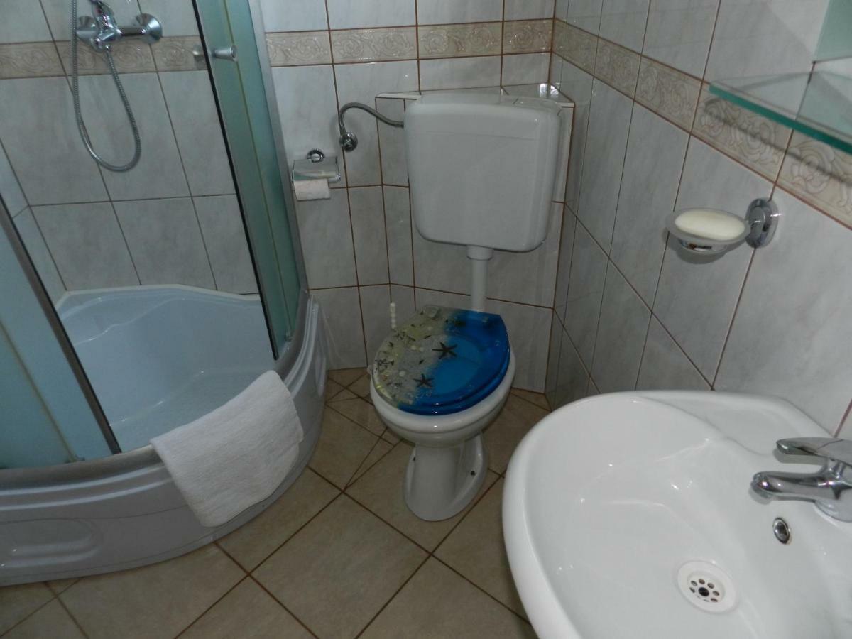 Apartmani Lucija Jurkovic Malinska Buitenkant foto